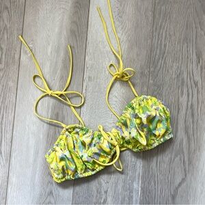 Strangers and Lovers Bikini Top floral bright womens Yellow (medium) swim beach